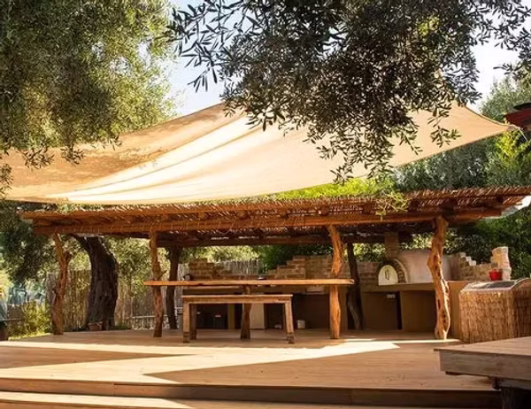 Arillas Soundgarden Kitchen Area
